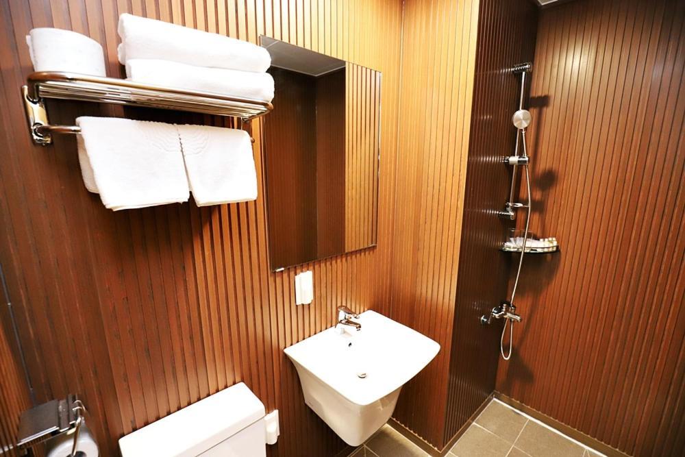 Sea Moon Tourist Hotel Incheon Ngoại thất bức ảnh