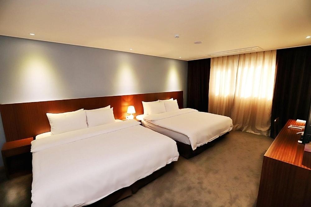 Sea Moon Tourist Hotel Incheon Ngoại thất bức ảnh